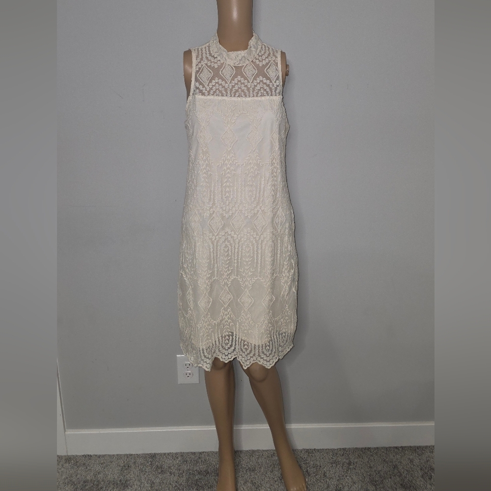 Maurice's off-white cream Lined lace/crochet Spring dress midi *missing Button*